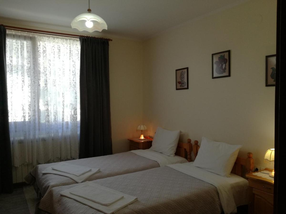 Guest House Benita Девін Екстер'єр фото