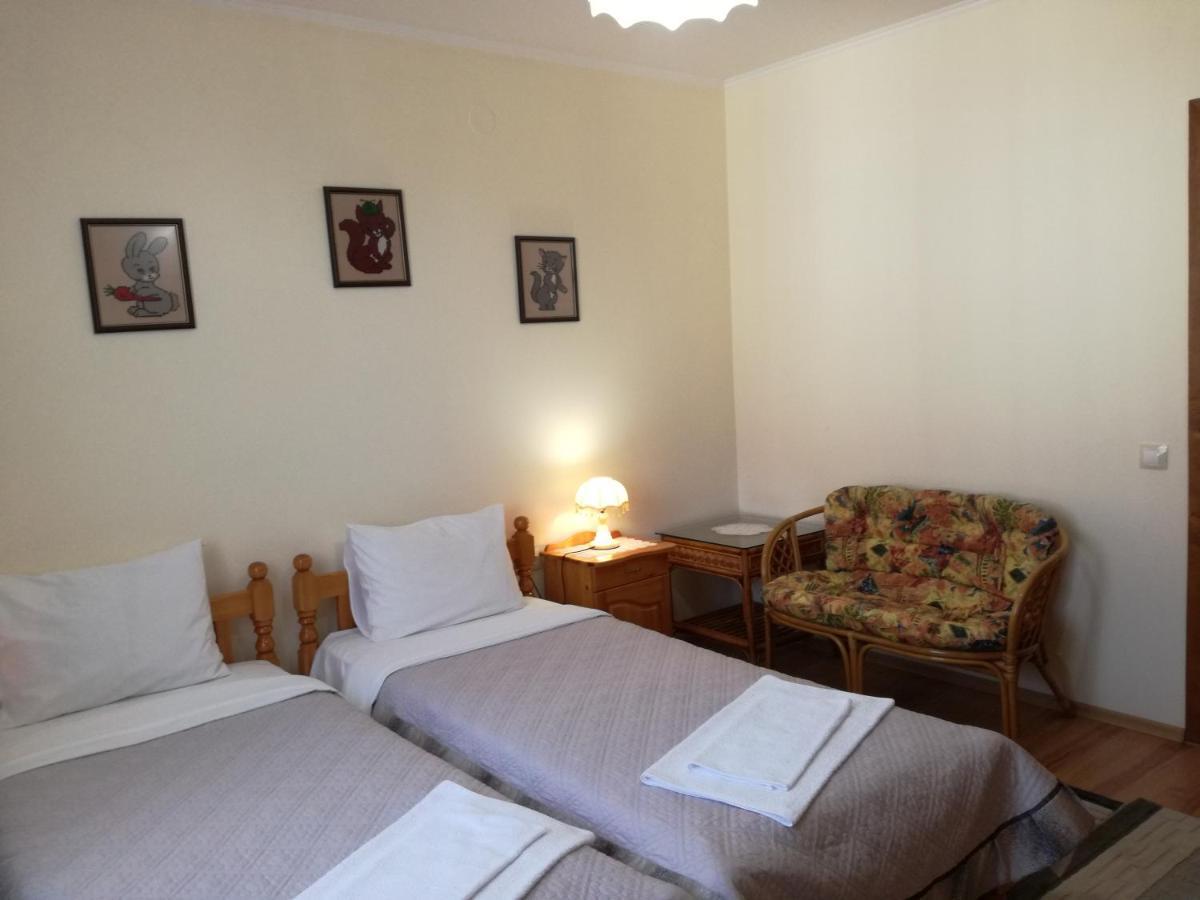 Guest House Benita Девін Екстер'єр фото