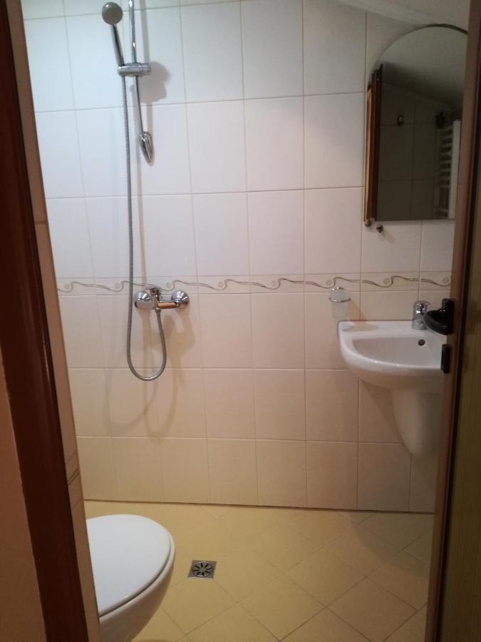 Guest House Benita Девін Екстер'єр фото