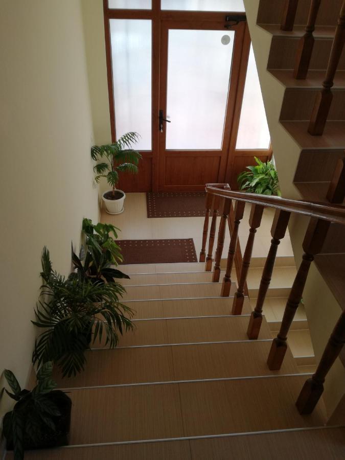 Guest House Benita Девін Екстер'єр фото