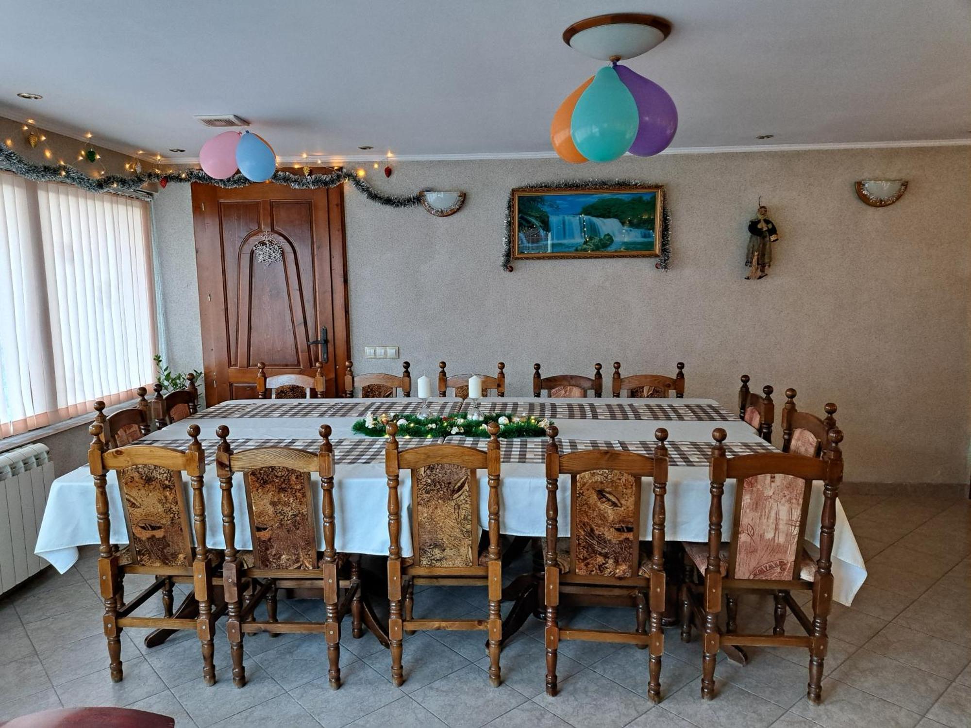 Guest House Benita Девін Екстер'єр фото