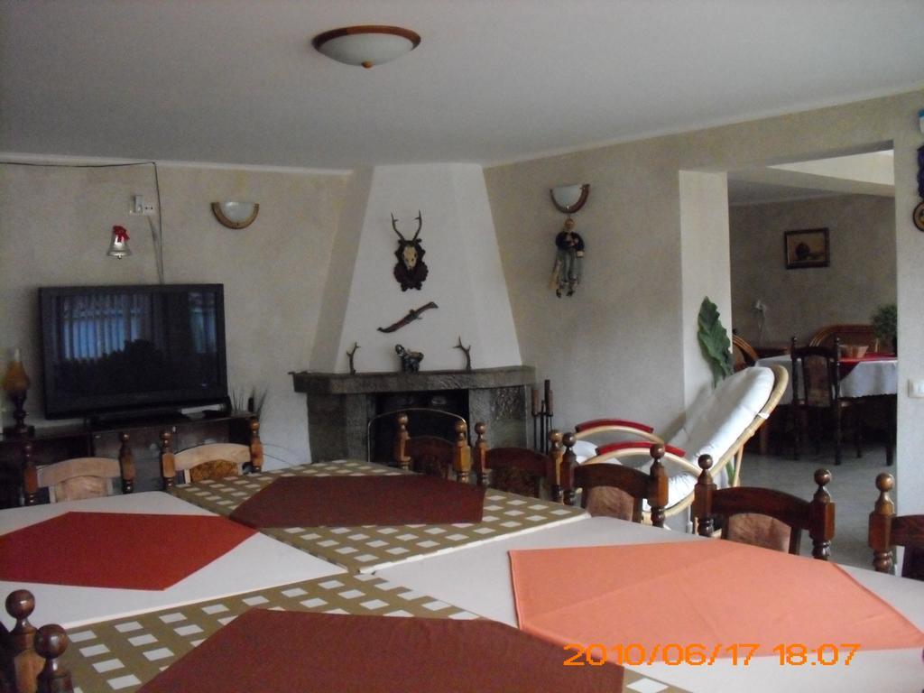 Guest House Benita Девін Екстер'єр фото