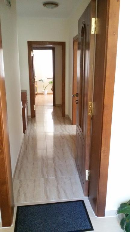 Guest House Benita Девін Екстер'єр фото